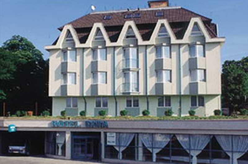 Hotel Bara Junior Budapest Eksteriør bilde