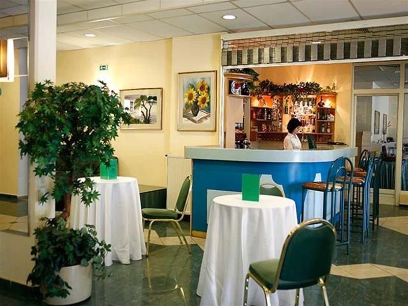 Hotel Bara Junior Budapest Eksteriør bilde